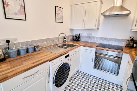 1 bedroom property for sale, Blue Cedar Drive, Streetly, Sutton Coldfield