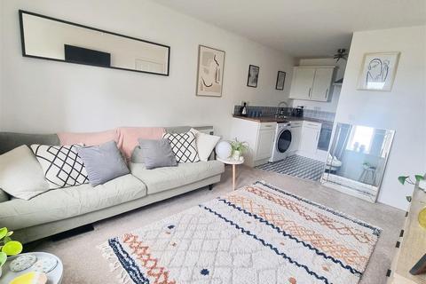 127 Blue Cedar Drive, Streetly, Sutton Coldfield, B74 2AE