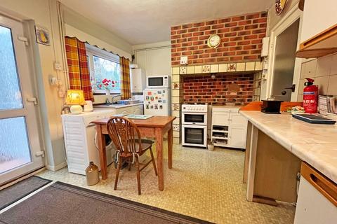 3 bedroom detached bungalow for sale, Debdale, Peterborough PE2