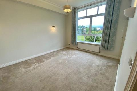 2 bedroom property to rent, Britannic Park,Yew Tree Rd,Moseley,B13 8NQ