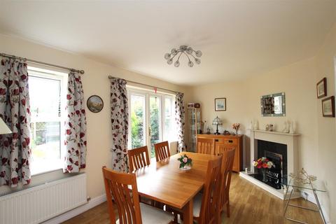 4 bedroom detached house for sale, Gainsborough Road, Middle Rasen, Market Rasen LN8