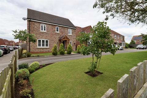 4 bedroom detached house for sale, Butler Drive, Market Weighton, York