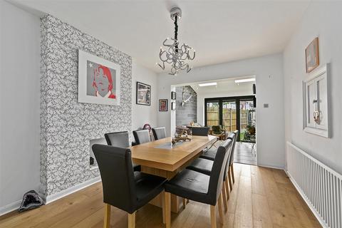 3 bedroom house for sale, Cambridge Road, Teddington