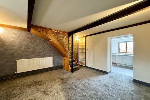 2 bedroom terraced house for sale, Wood Street, Skelmanthorpe, Huddersfield HD8 9BN