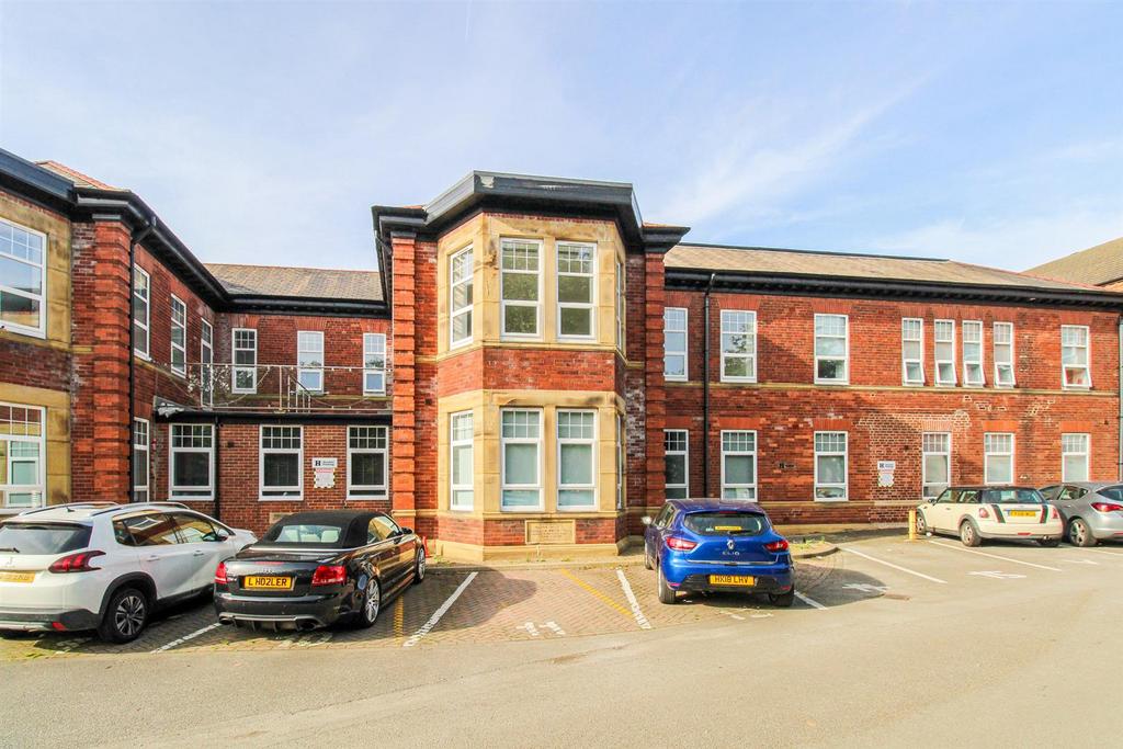 Woodlands Village, Wakefield WF1 1 bed property for sale £98,000