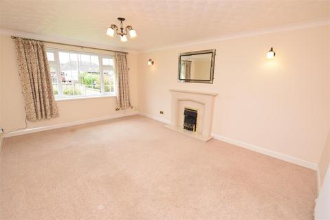 18 Bradley Road, Waltham, Grimsby, DN37 0XA