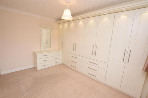 18 Bradley Road, Waltham, Grimsby, DN37 0XA