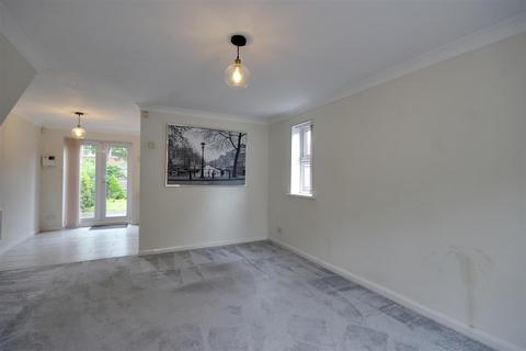 17 Chapel Close, Hessle, HU13 9QE