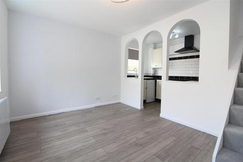 1 bedroom end of terrace house to rent, Harness Way, St. Albans