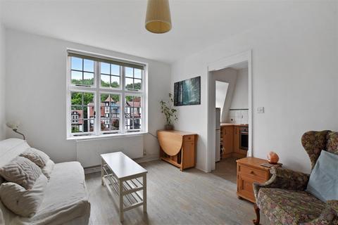 1 bedroom flat for sale, Oakeshott Avenue, Highgate