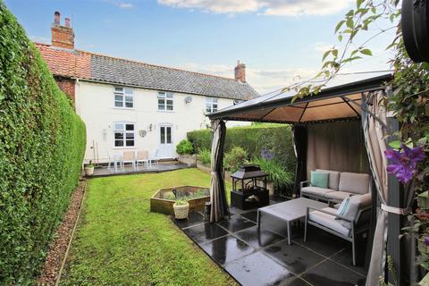 3 bedroom cottage for sale, School Road, Ludham