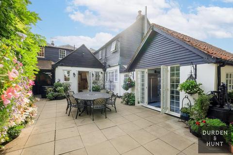 6 bedroom semi-detached house for sale, High Street, Ongar, CM5
