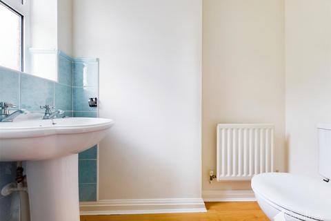 84 Blackdown Close, Stevenage, SG1 6AX