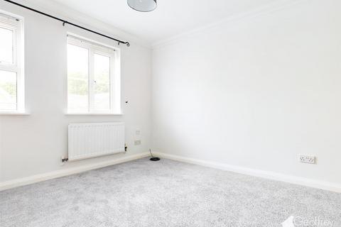 84 Blackdown Close, Stevenage, SG1 6AX
