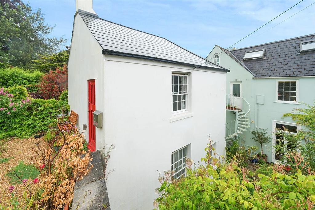 Plymouth Road, Totnes 2 bed semidetached house for sale £270,000