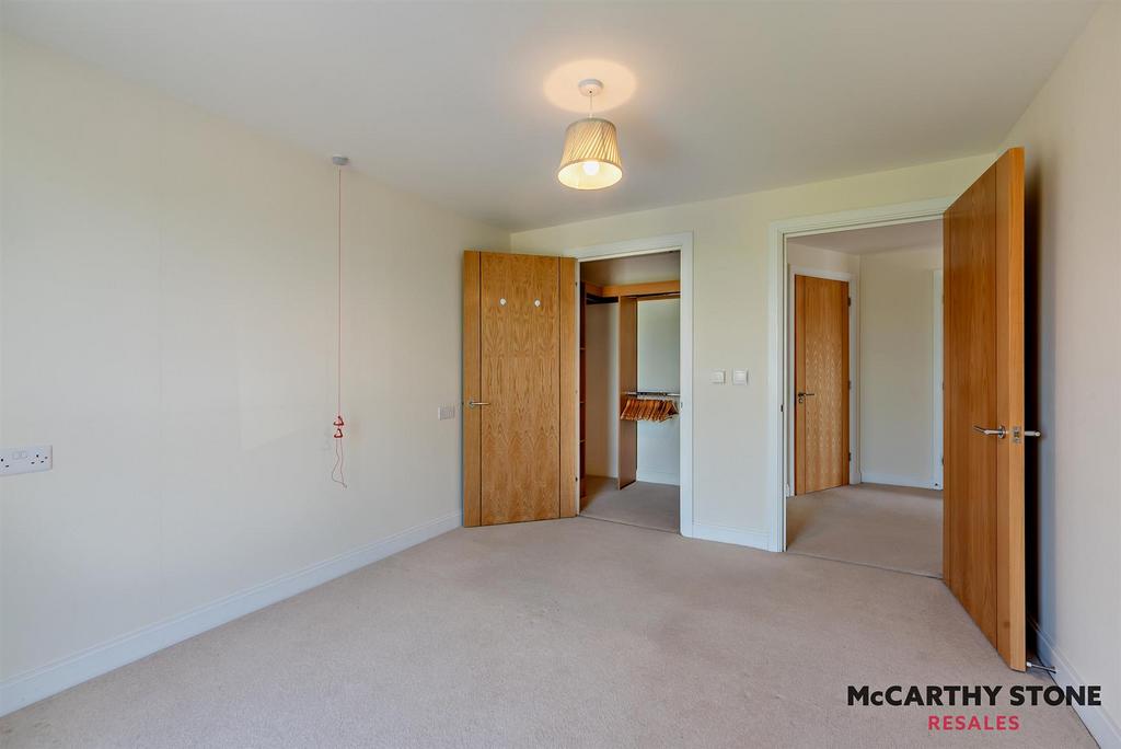 8599665-interior16-800.jpg