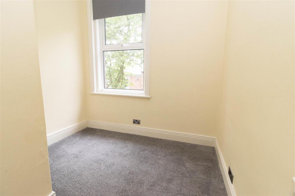 John Street, Earsdon, Whitley Bay 3 bed flat £795 pcm (£183 pw)