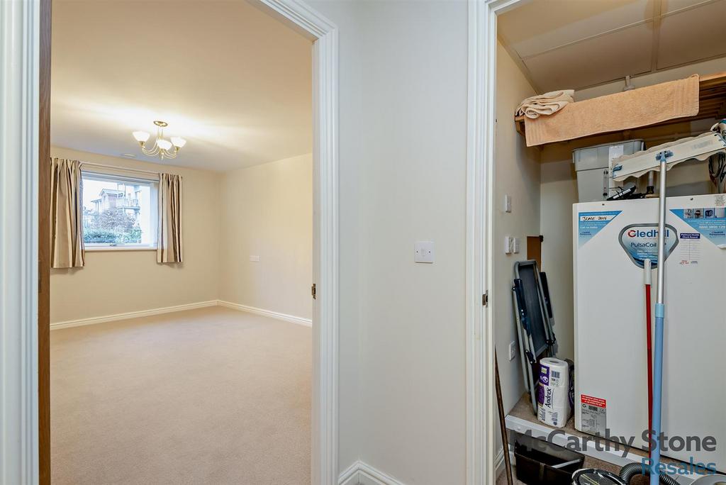 8673968-interior10-800.jpg