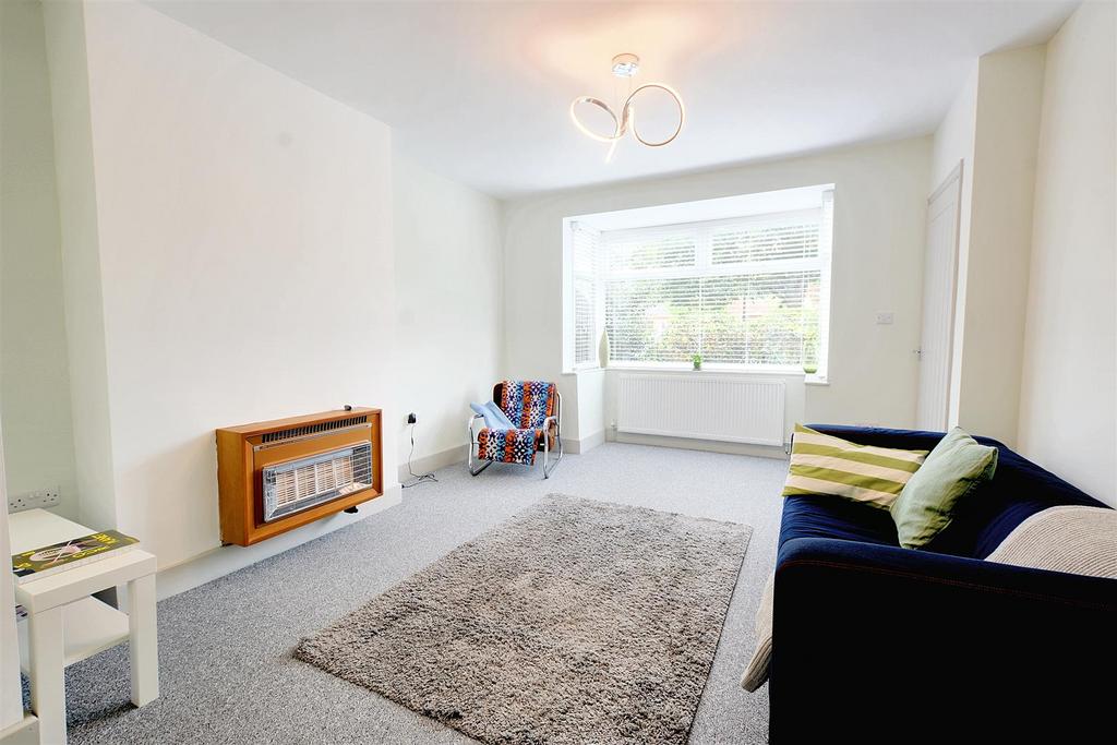 Living Room 1.jpeg
