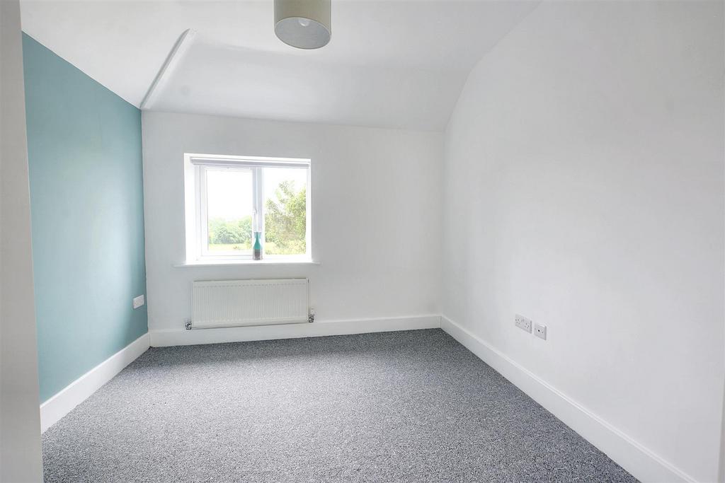 Bedroom 3 1.jpeg