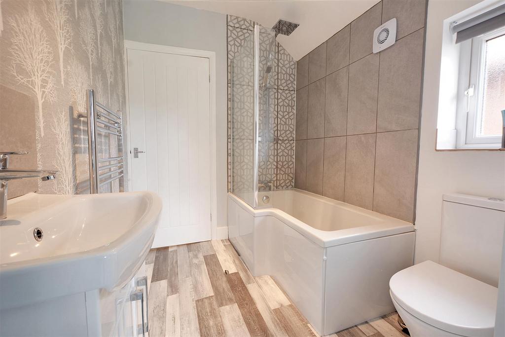 En-Suite.jpeg