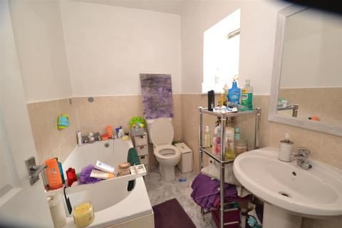 1 bedroom terraced house for sale, Foundry Terrace, Cleckheaton