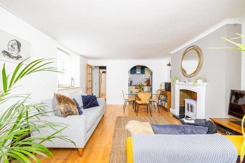 Flat 1, 65 Coronation Road, Southville, Bristol, BS3 1AS