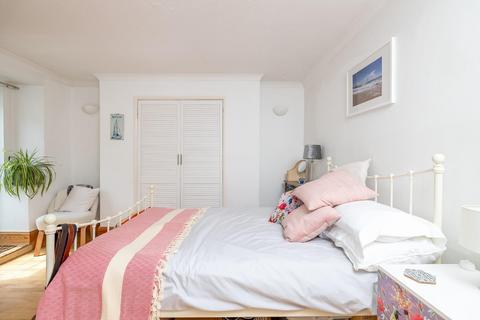 Flat 1, 65 Coronation Road, Southville, Bristol, BS3 1AS