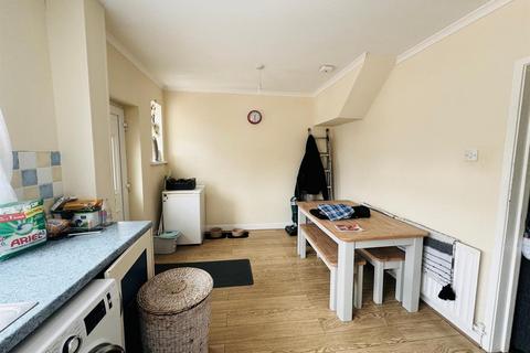 2 bedroom house for sale, The Crescent, Houghton Le Spring DH4