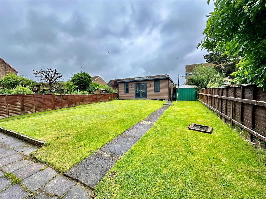 Garden room from corner.jpg