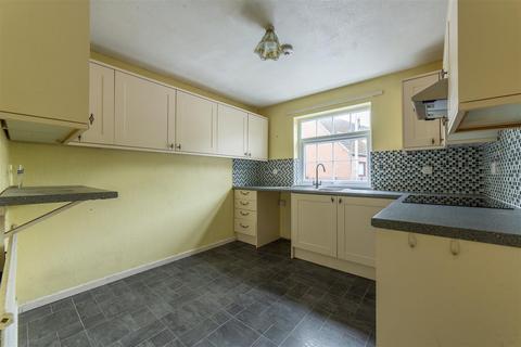 3 bedroom terraced house for sale, Turnpike Close, Pontypool NP4