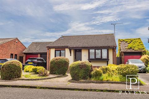 2 bedroom detached bungalow for sale, Stallards Crescent, Kirby Cross, Frinton-On-Sea