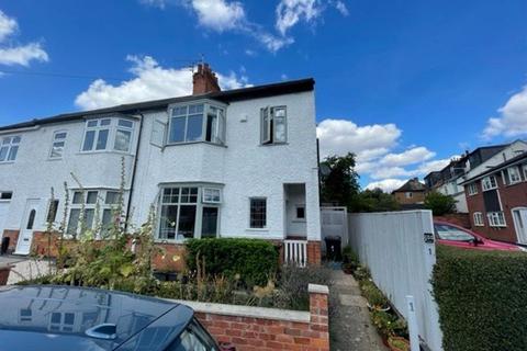 3 bedroom semi-detached house to rent, South Knighton Road, Leicester