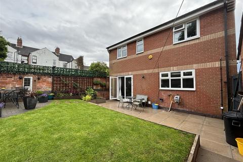 3 bedroom detached house for sale, Ashleigh Court, Glenfield, Leicester