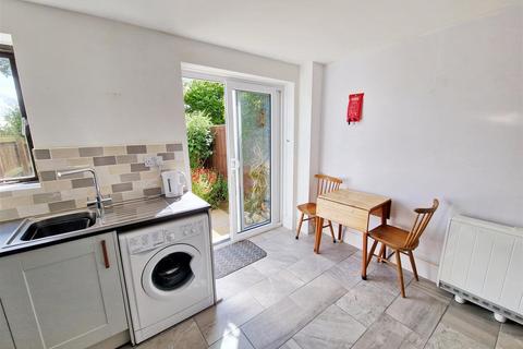 2 bedroom terraced house to rent, St. Erme, Truro