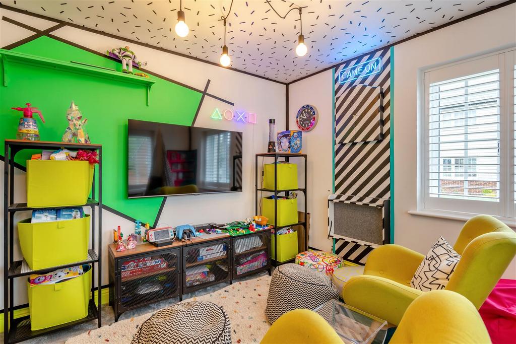 8601229-interior01.jpg