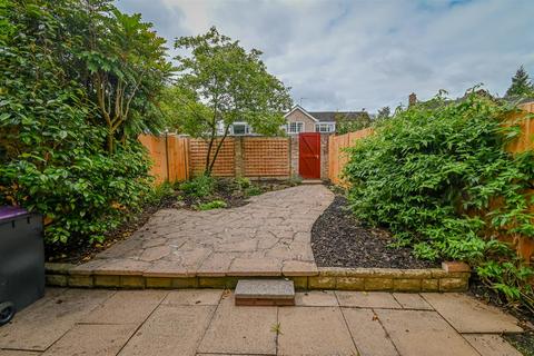 3 bedroom terraced house for sale, 4 Wolverley Court, High Street, Albrighton