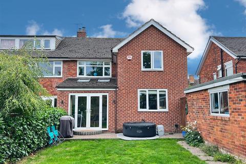 4 bedroom semi-detached house to rent, Abbeydale Park Rise, Sheffield