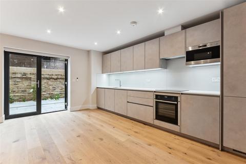 2 bedroom flat to rent, 1-3 Bollo Lane, Chiswick