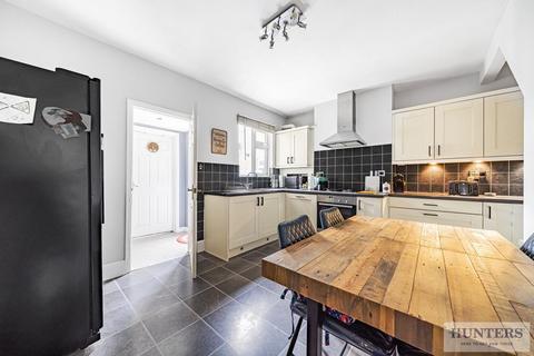 32 Sandcliff Road, Erith, DA8 1NZ