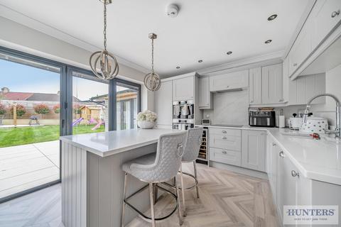27 Sheldon Road, Bexleyheath, DA7 4PB