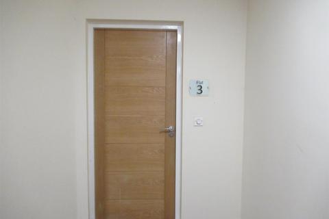 2 bedroom flat to rent, Barley Hill Lane, Leeds LS25