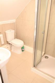 1 bedroom apartment to rent, Whitton Road, Hounslow