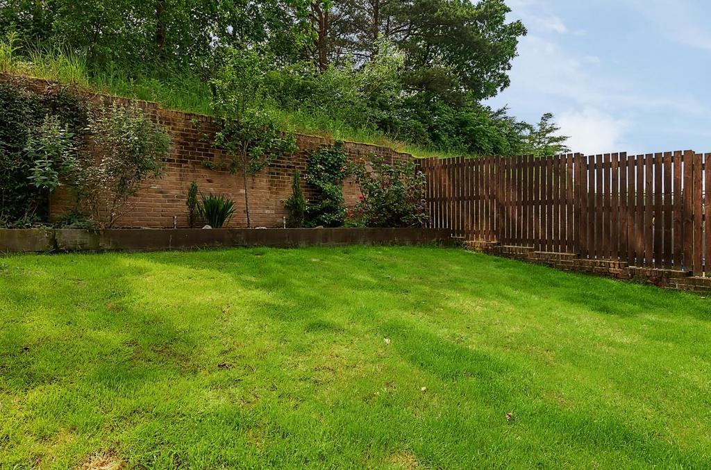 External rear garden