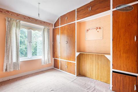 677 Barnsley Road, Sheffield, S5 6TA