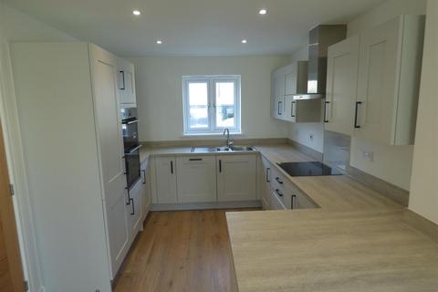 3 bedroom end of terrace house for sale, Little Cotton Road, Dartmouth
