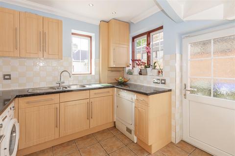 173 Crayford Way, Crayford, Dartford, DA1 4LG