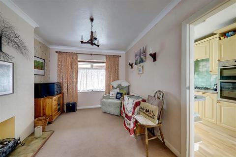 3 bedroom end of terrace house for sale, Sompting Road, Worthing