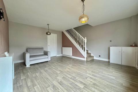 3 bedroom terraced house to rent, Amberwood Drive, Manchester, M23 9GU