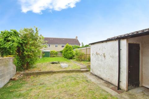 3 bedroom terraced house for sale, Marston Avenue, Swindon SN2